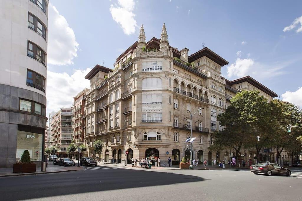 Apartamento En Gran Via Bilbao Esterno foto